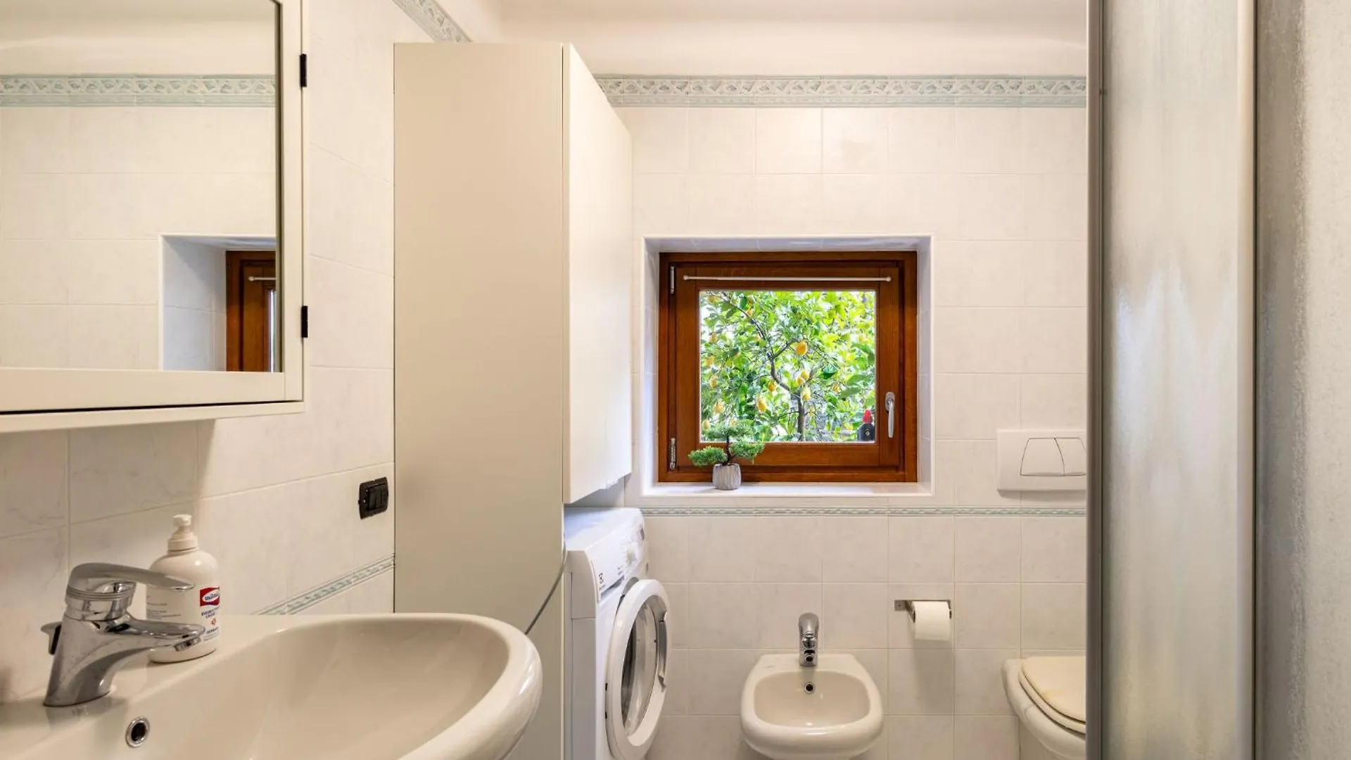 Holiday Home Giove By Interhome Gravedona